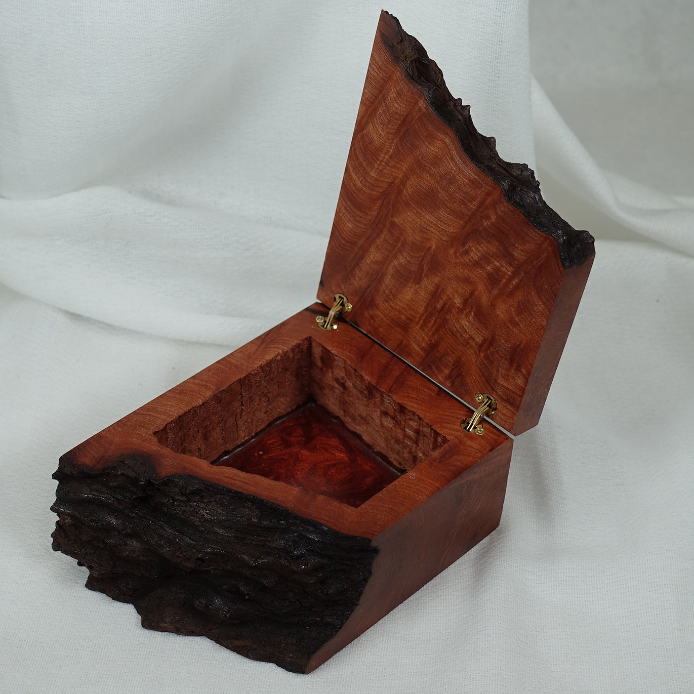 Redwood Keepsake Box with Geometric Heart Design, Box - 15