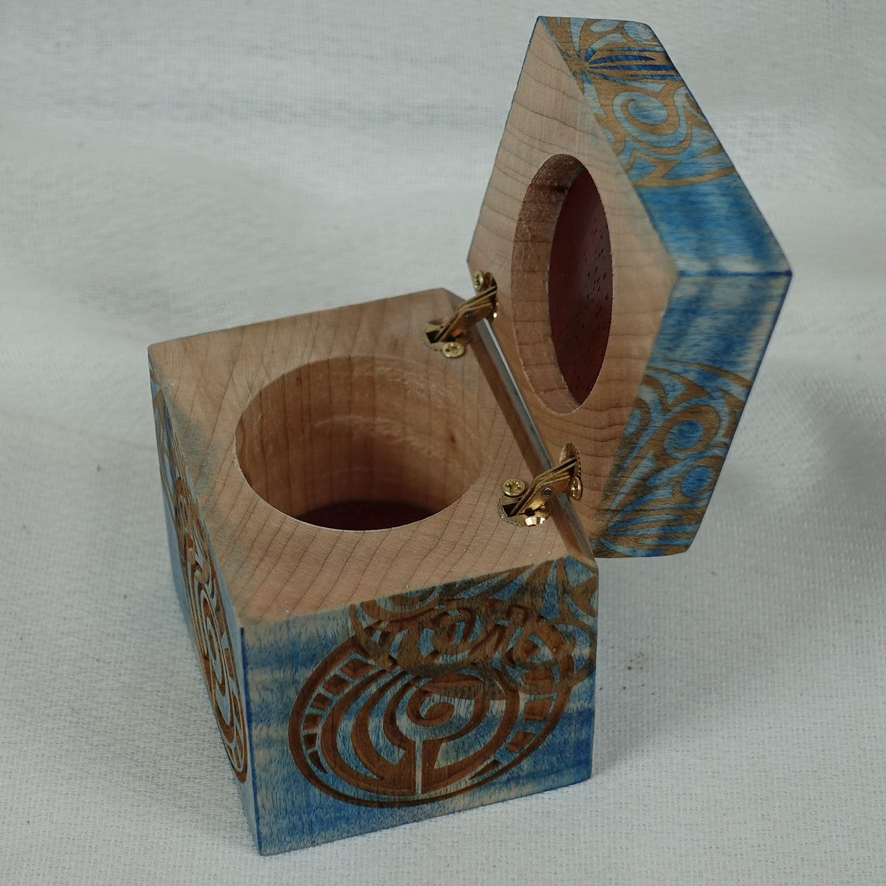 Tiger Maple Ring Box, Box - 4