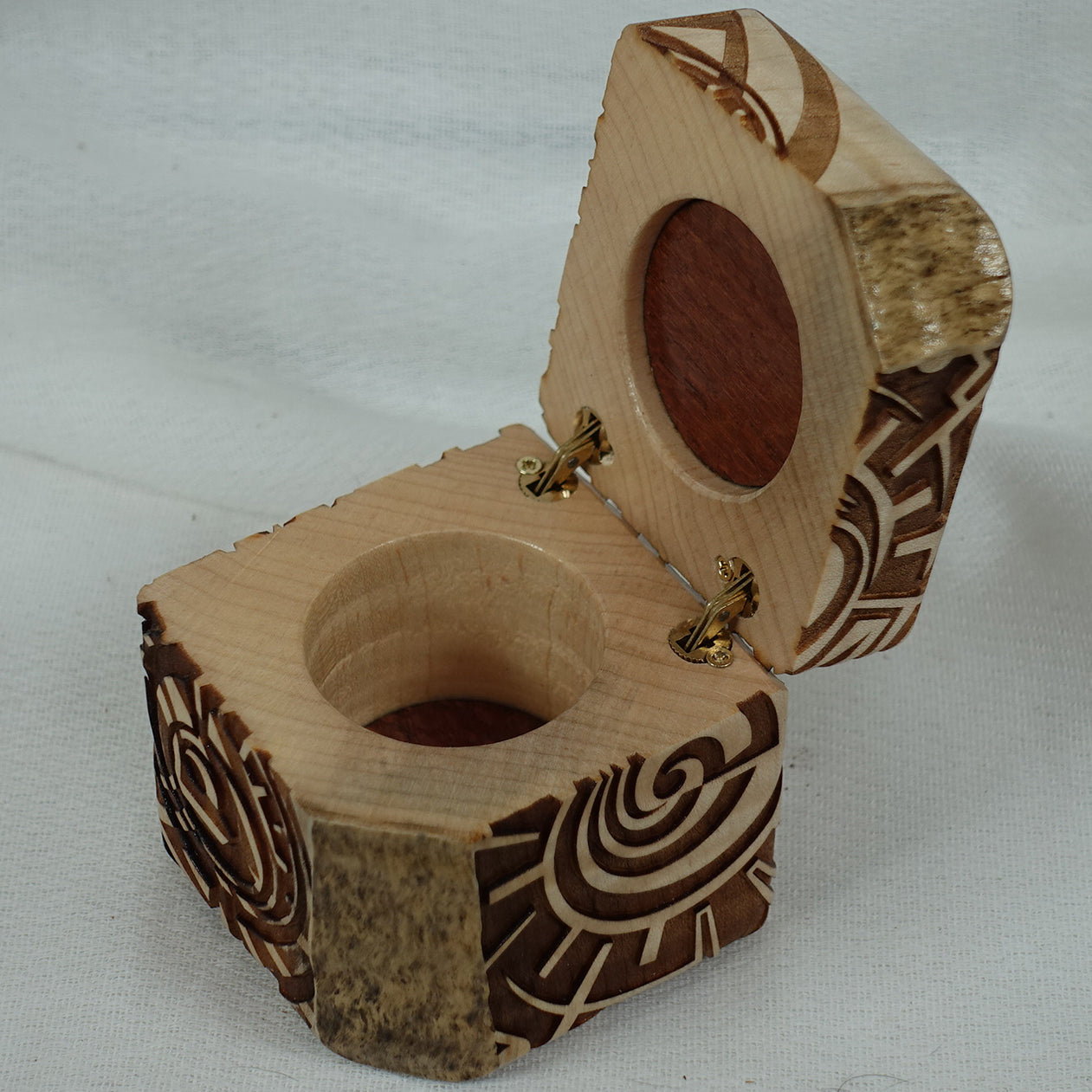 Tiger Maple Ring Box, Box - 5