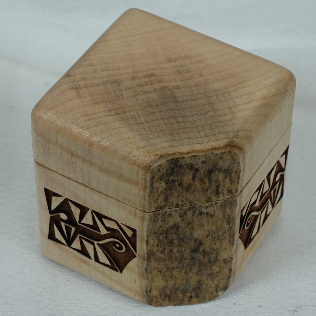 Tiger Maple Ring Box, Box - 7