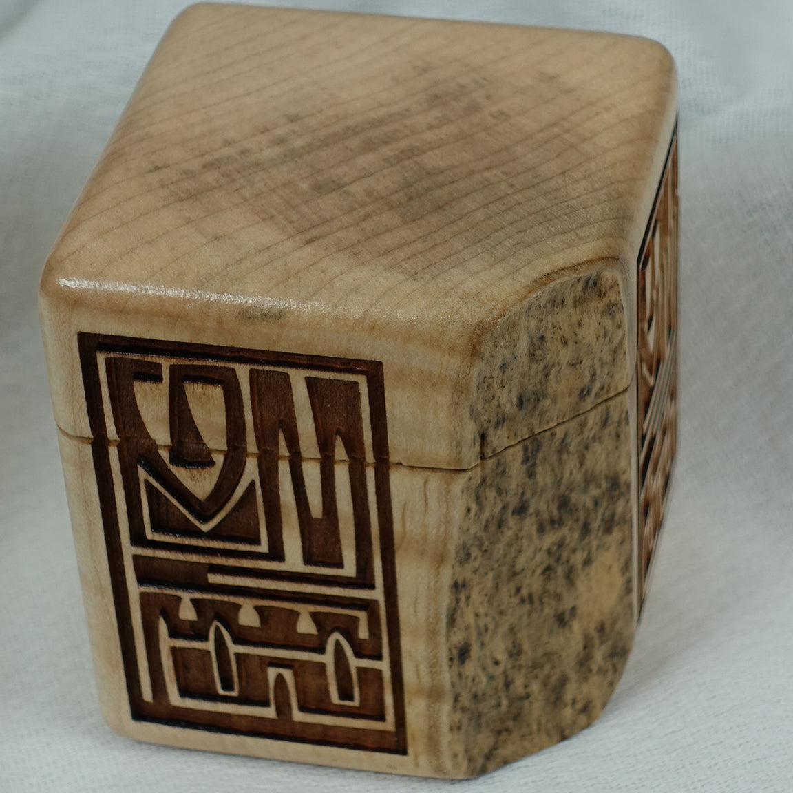 Tiger Maple Ring Box, Box - 8