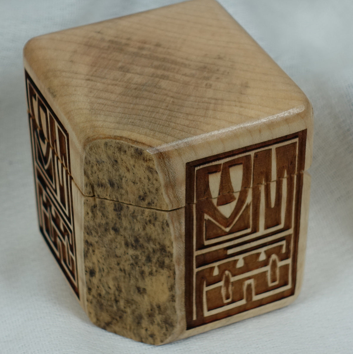 Tiger Maple Ring Box, Box - 8