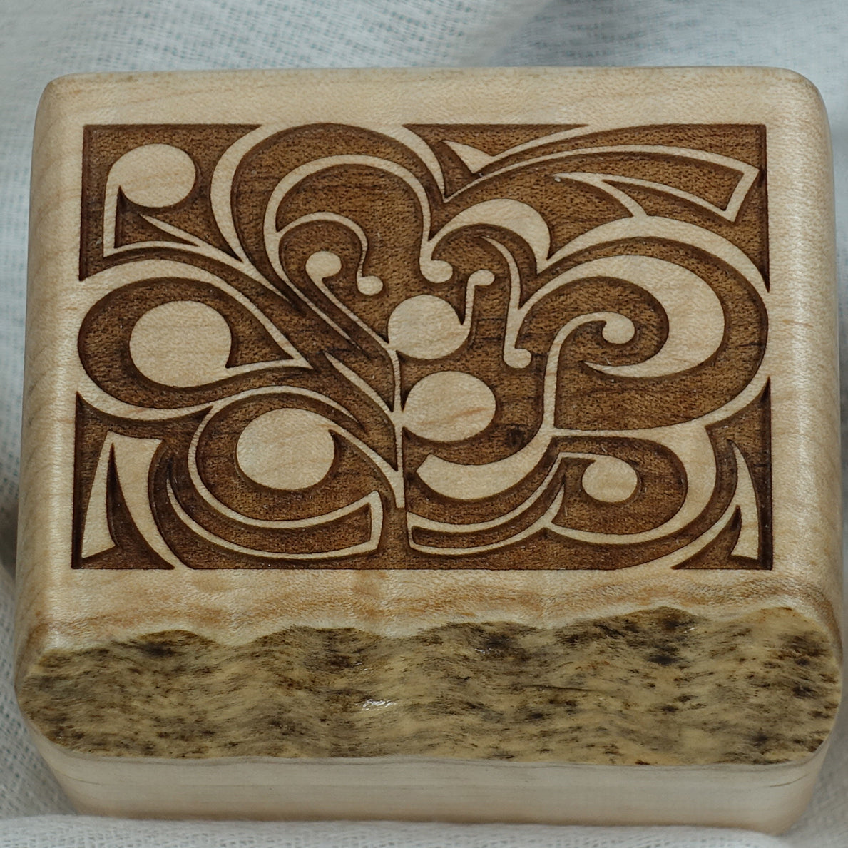 Tiger Maple Ring Box, Box - 9